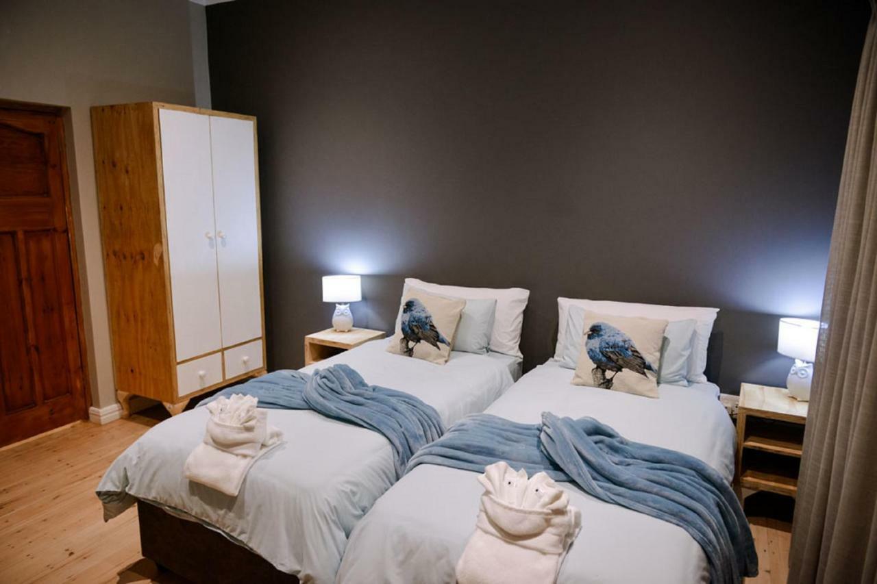 Two Fat Owls Guesthouse Джордж Екстер'єр фото